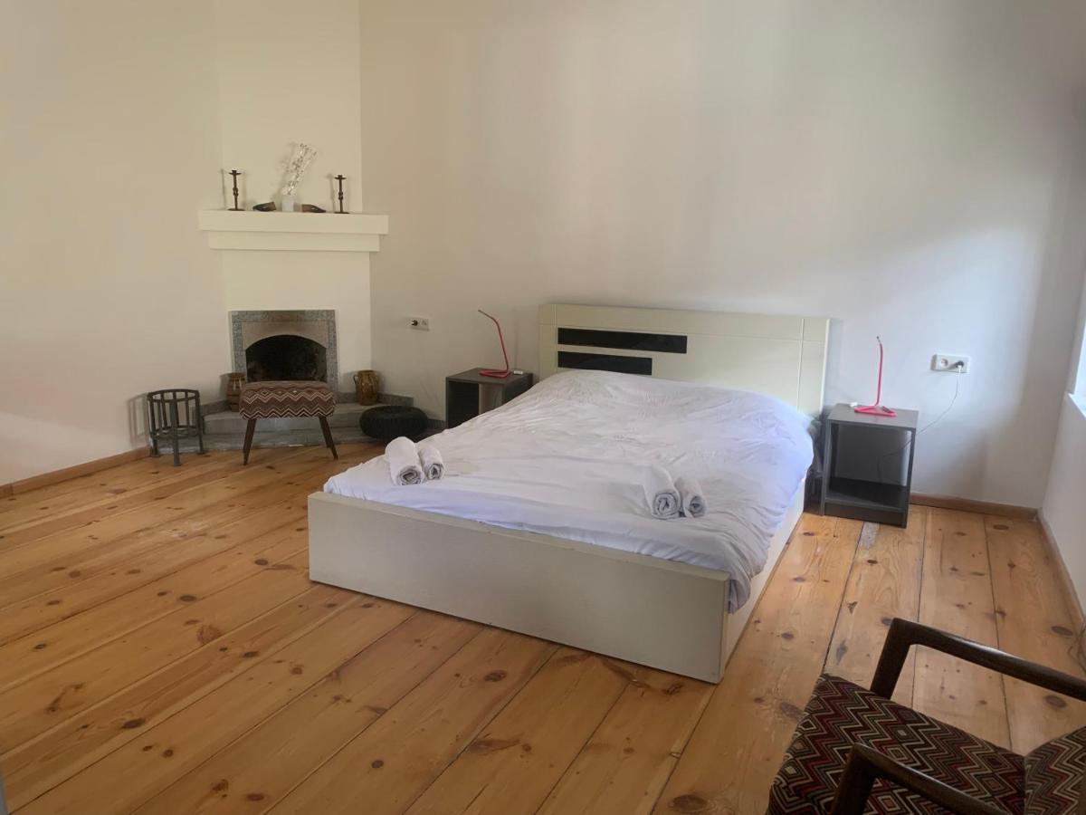 Hotel Lemi Местия Екстериор снимка