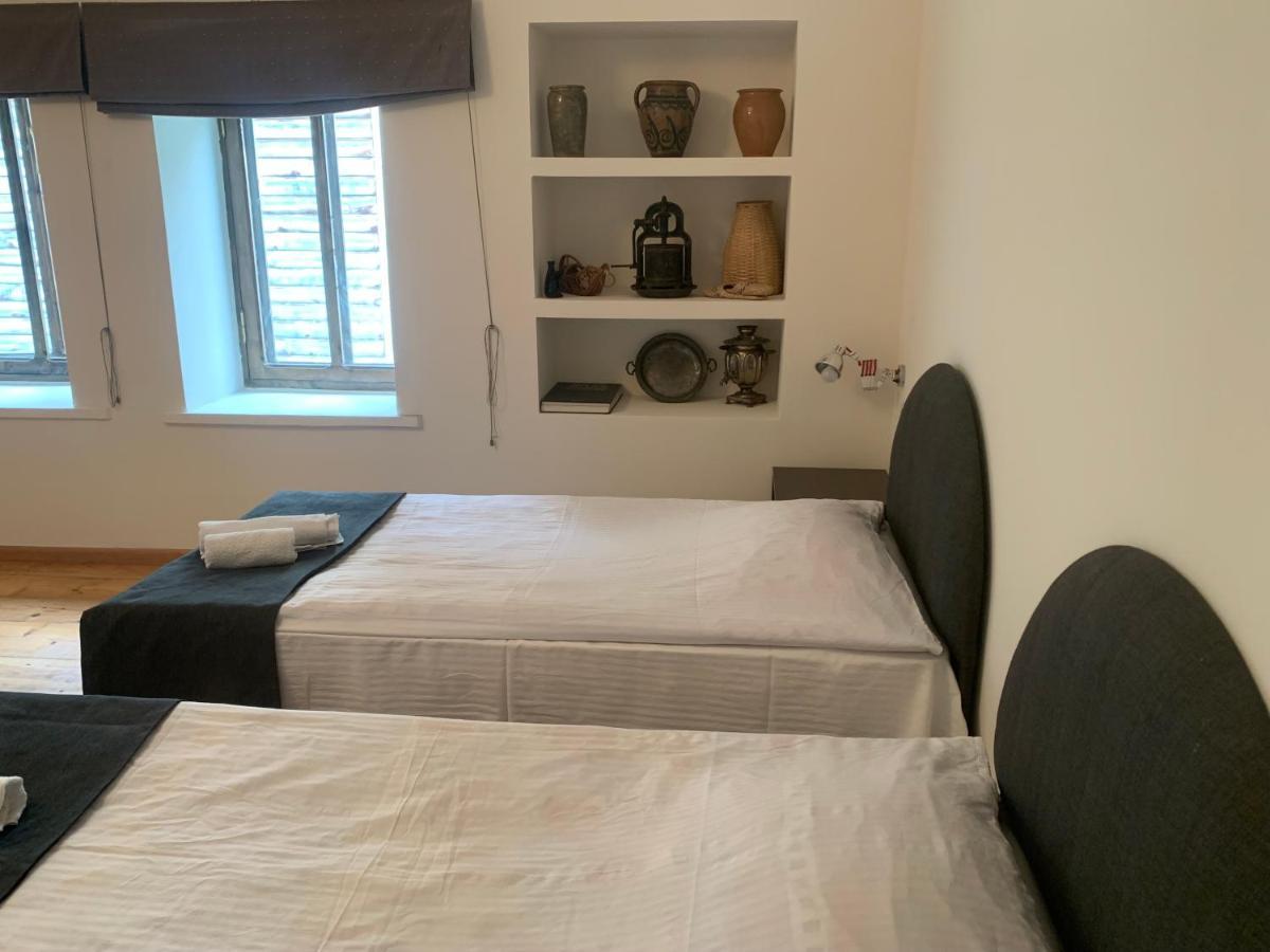 Hotel Lemi Местия Екстериор снимка